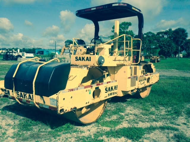 Sakai SW850 Year: 2005 Single Drum Tandem Roller 2005 - Sold at MOLAI EQUIPMENT