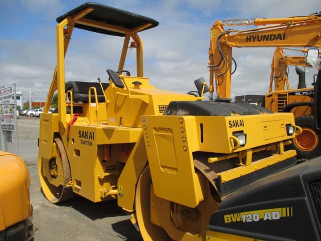 Sakai SW750 Tandem Roller - Sold at MOLAI EQUIPMENT