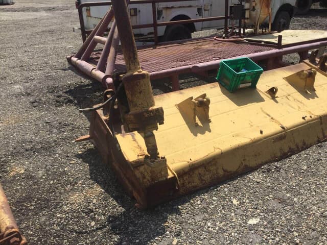 CAT D7G Bulldozer with Standard Blade - photo 11