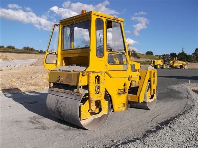 Sakai SW70C Tandem Roller - photo 4