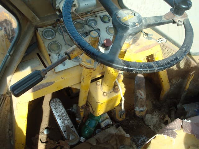 CAT 966C Wheel Loader - photo 5