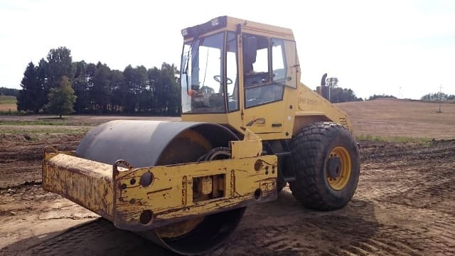 Bomag BW211D-3 Single Drum Compactor - With Padfoot Kit, Year: 1999 1999 - Sold at MOLAI EQUIPMENT