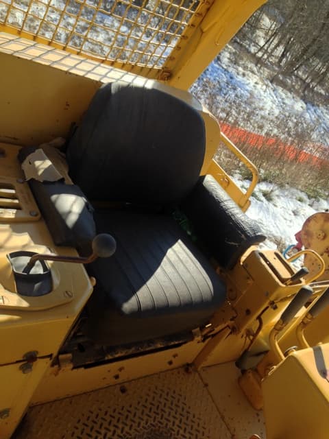 CAT D7G Bulldozer - photo 2