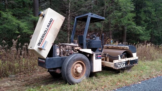 Ingersoll-Rand SD70DA Pro Pac Single Drum Compactor - For Sale at MOLAI EQUIPMENT