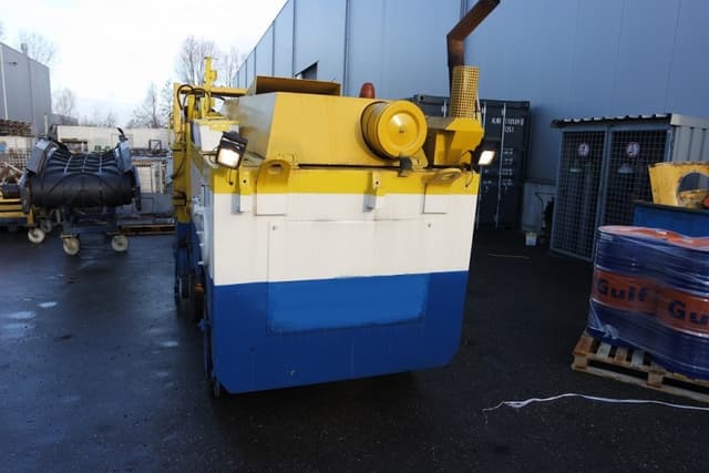 Wirtgen SF1000C Cold Planner/Milling Machine Year: 1989 - photo 4
