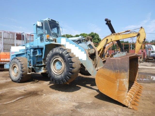 Komatsu WA500-1 Wheel Loader - Sold at MOLAI EQUIPMENT