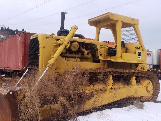 CAT D8K Bulldozer - Sold at MOLAI EQUIPMENT