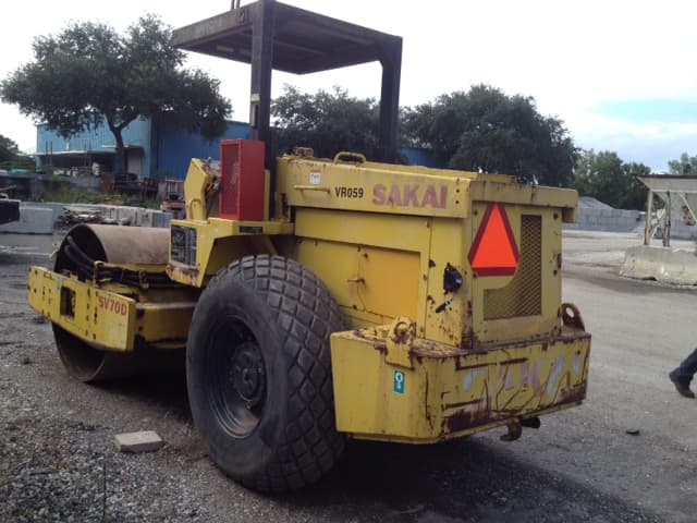 Sakai SV70D Single Drum Compactor 1996 - Sold at MOLAI EQUIPMENT