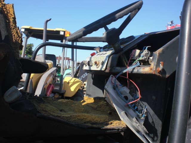 Dynapac CA151D Year: 1994 Single Drum Compactor - photo 4