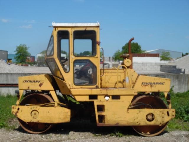 Dynapac CC21 Single Drum Tandem Roller with Cab - photo 2