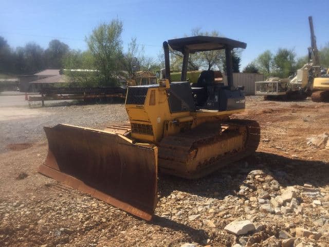 Komatsu D41P-6 Year: 1997 1997 - For Sale at MOLAI EQUIPMENT