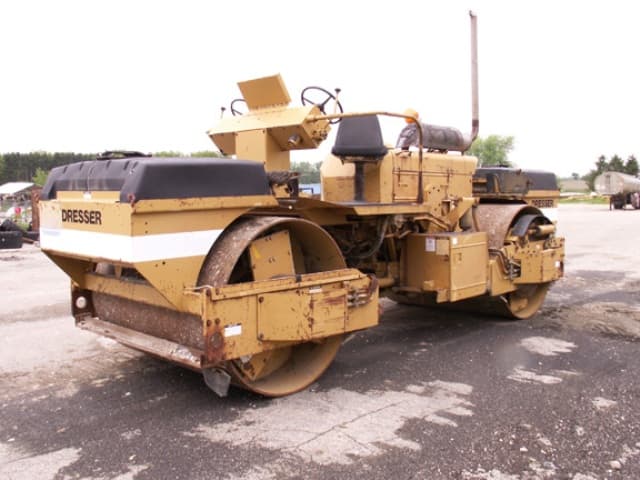 Dresser VOS266B Year: 1987 Tandem Roller - photo 2