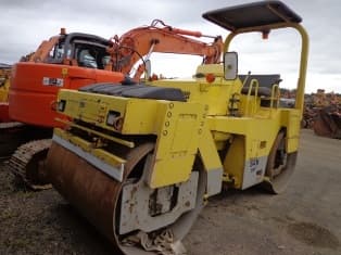 Sakai SW750B Tandem Roller - photo 2