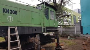 Hitachi KH300-2 Crawler Crane - photo 5
