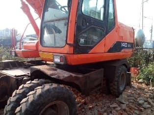 Doosan 140WV Wheel Excavator 2003 - For Sale at MOLAI EQUIPMENT