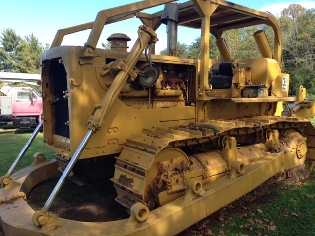 Used CAT D8H Bulldozer - Sold at MOLAI EQUIPMENT