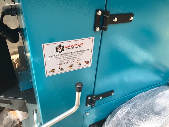Generic Light Tower VT8 with 9 KVA Generator Brand New - photo 14