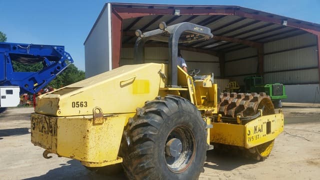 Sakai SV505T Single Drum Compactor, Year: 2008 - photo 2