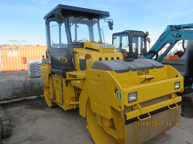 Sakai SW651 Tandem Roller - photo 6