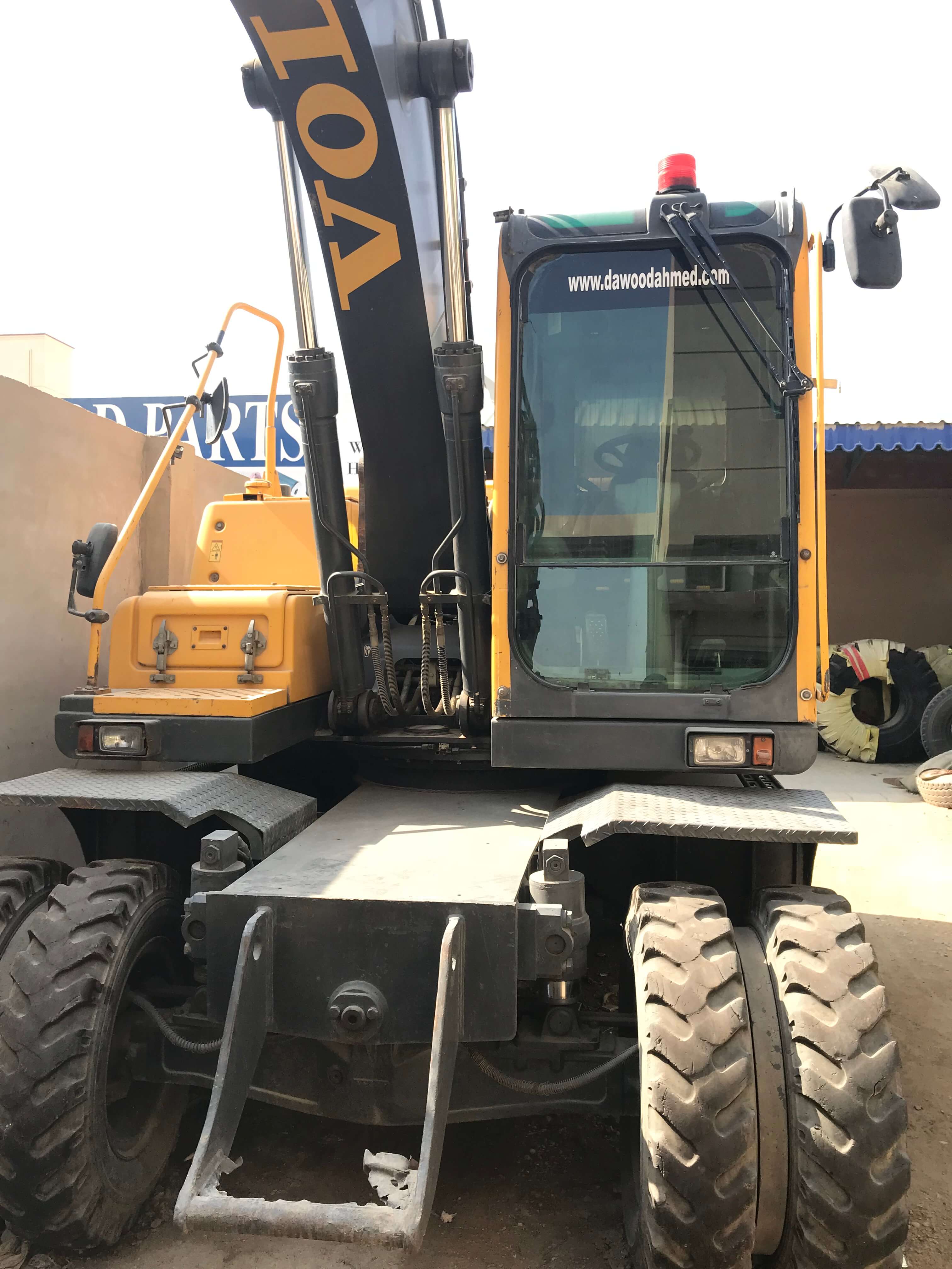 Volvo E145BW Wheeled Excavator Year 2006 2006 - For Sale at MOLAI EQUIPMENT
