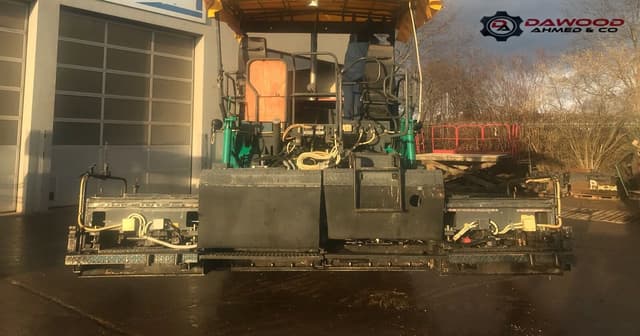 Vogele Asphalt Finisher S1900-1 with 8m Paving Width - photo 3