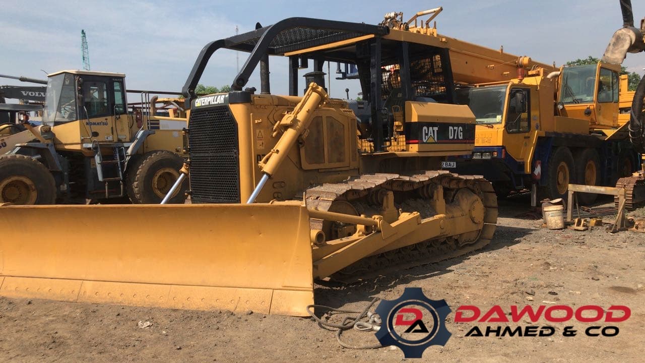 CAT D7G-II Bulldozer Year: 1997 S/no: 7MB03789 1997 - Sold at MOLAI EQUIPMENT