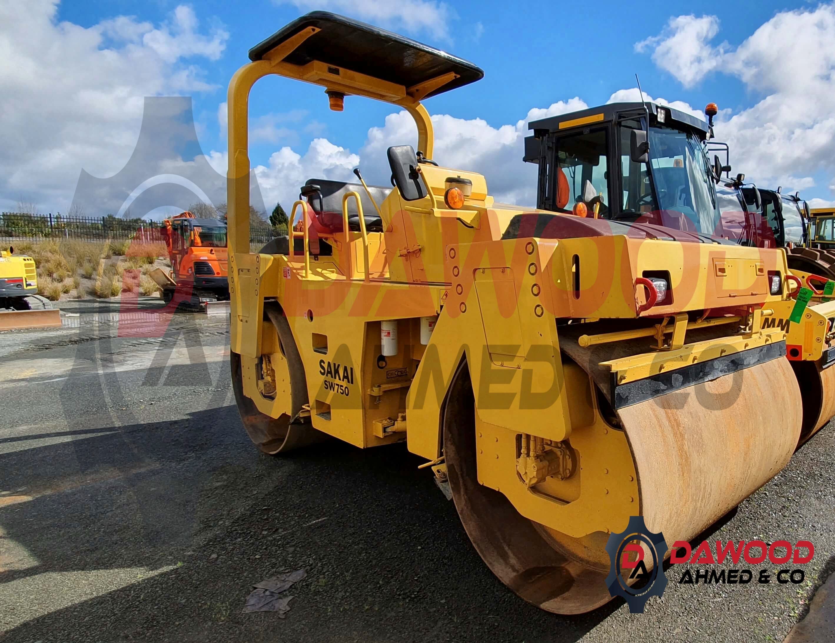 Sakai SW750 Tandem Roller - Super Clean - Sold at MOLAI EQUIPMENT