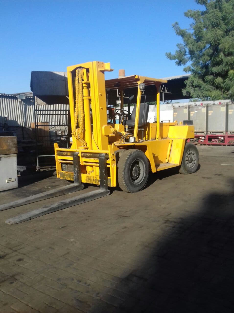 TCM FD100 Forklift 10 Tons Capacity - For Sale at MOLAI EQUIPMENT