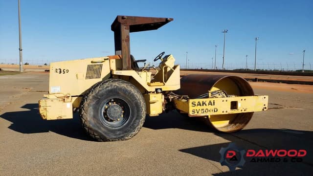Used Sakai SV500D Vibration Roller - photo 3