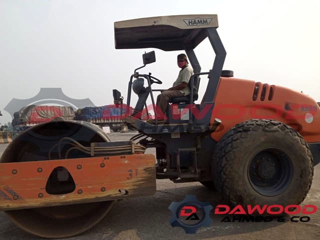 Used Hamm 311 Vibration Roller - Year: 2016 - photo 2