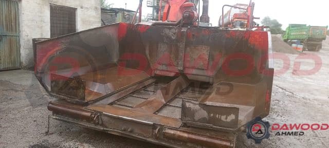 Used Niigata Asphalt Finisher - photo 3