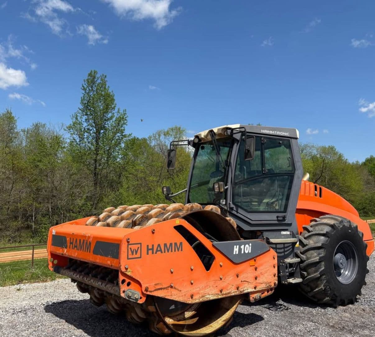 Used Hamm H10iP Pad-Foot Compactor Year: 2018 with Cabin 2018 - For Sale at MOLAI EQUIPMENT
