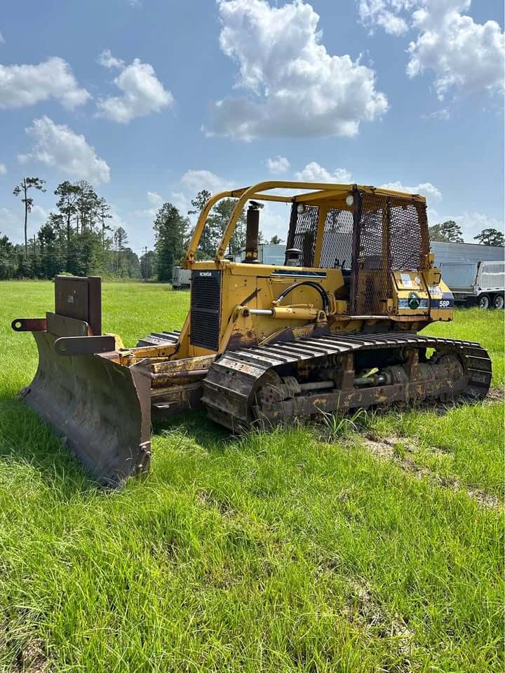 Komatsu D58P-1 Year: 1998 - Good working Dozer 1998 - For Sale at MOLAI EQUIPMENT