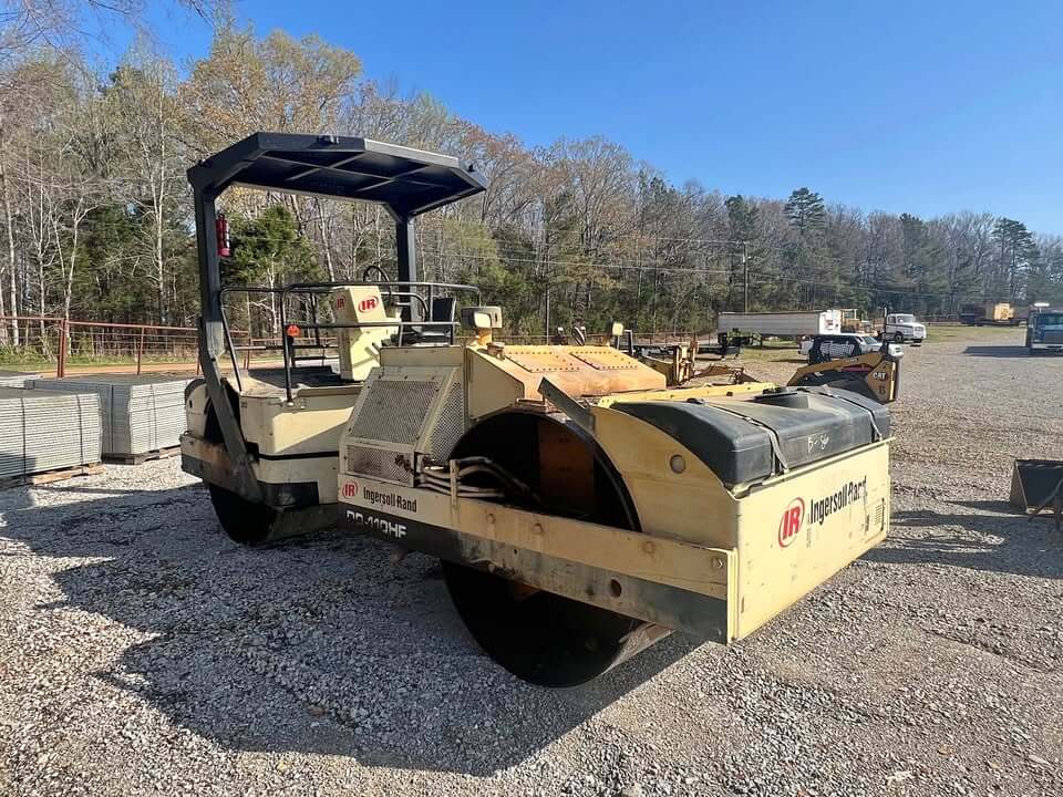 Ingersoll-Rand DD110HF Tandem Roller - Year: 2012 2012 - For Sale at MOLAI EQUIPMENT