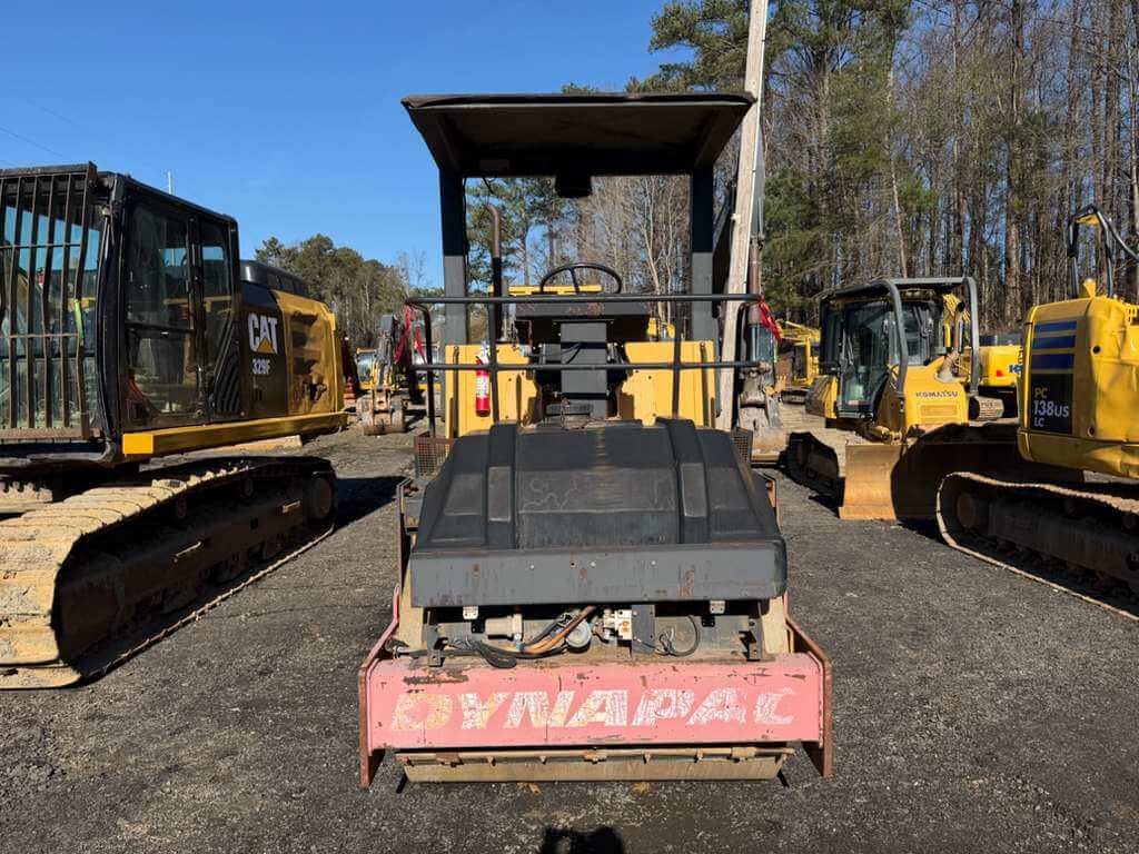 Used Dynapac CC211 Tandem Roller for Sale | 2005 Model | Good Condition 2005 - For Sale at MOLAI EQUIPMENT