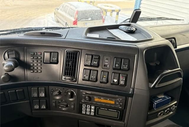 2012 Volvo FH500 - photo 6