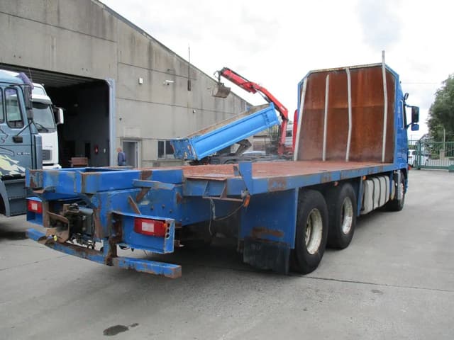 2003 Volvo FH12.460 - photo 5