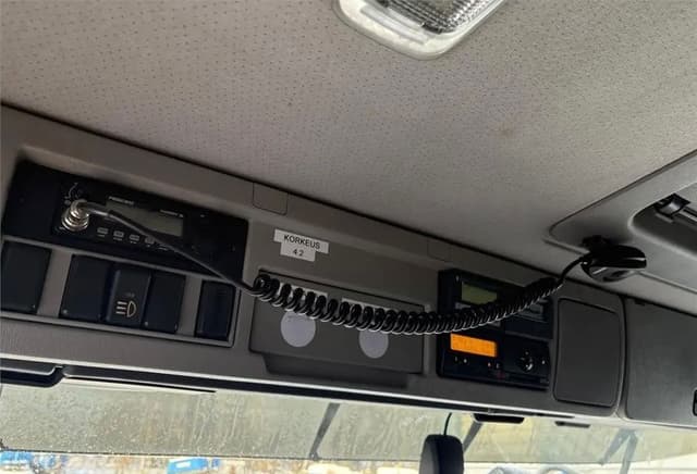 2012 Volvo FH500 - photo 12