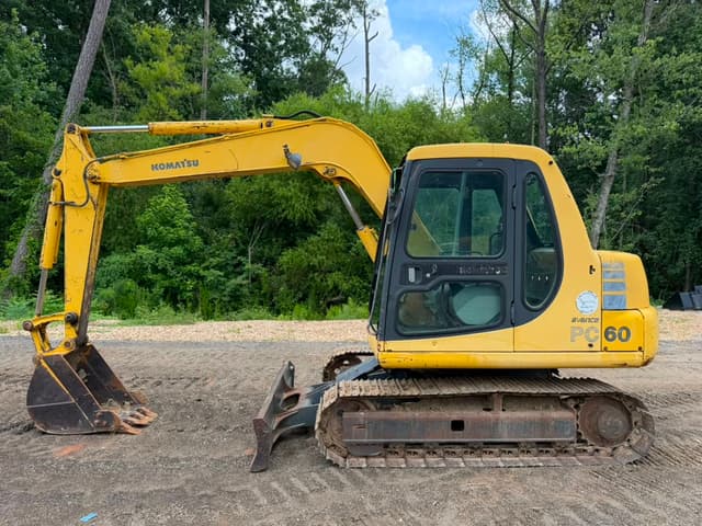 1997 Komatsu PC60-7 Excavator - photo 5