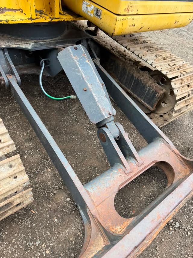 1997 Komatsu PC60-7 Excavator - photo 19