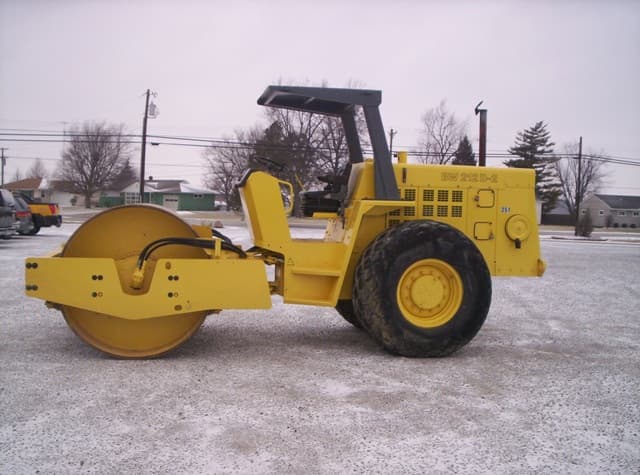 Bomag BW212D-2 Year: 1993 Single Drum Compactor - photo 2