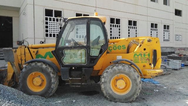 JCB 550-140 Telehandler - photo 2