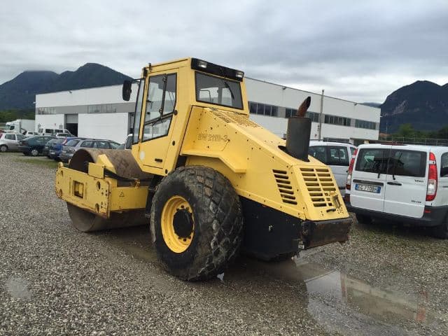 Bomag BW211D-3 Single Drum Compactor Year: 2000 - AVAILABLE FOR SALE !!!!! - photo 4