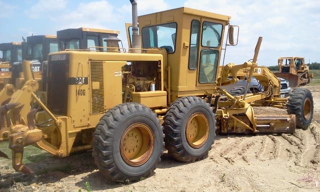 CAT 140G Motor Grader with Rear Ripper - photo 4