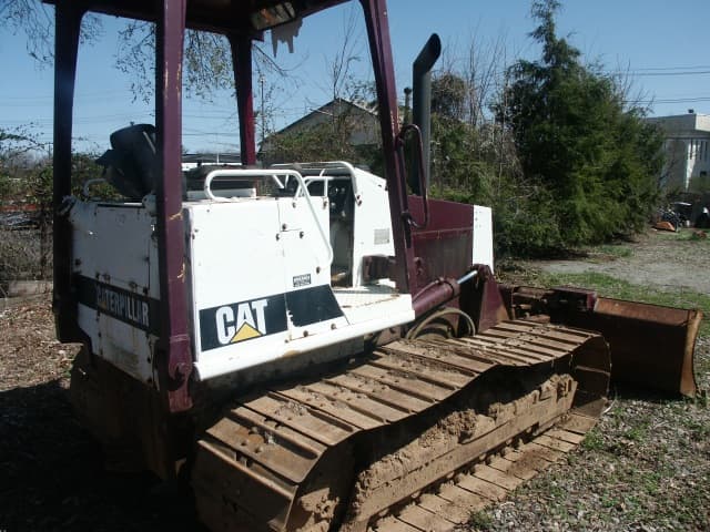 CAT D3C-LGP Year: 1993 Bulldozer - photo 4