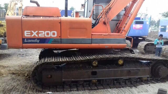 Hitachi EX200-1 Crawler Excavator - photo 8