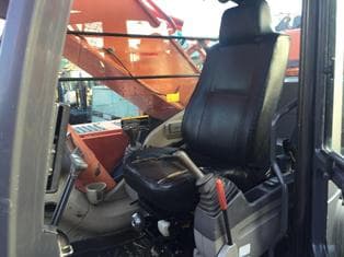 Hitachi ZX470LCH-3F Year 2011 Crawler Excavator - photo 3