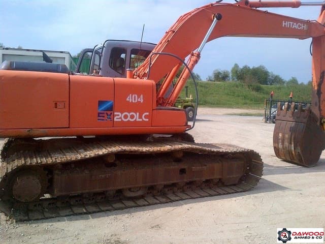 Hitachi EX200-5 Year 2001 - photo 3