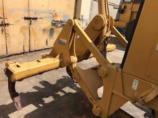 CAT 140H-VHP Motor Grader with Rear Ripper Year: 1999 - photo 7