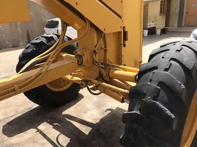 CAT 140H-VHP Motor Grader with Rear Ripper Year: 1999 - photo 10